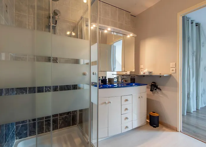 La D'elvine - Maison Avec Grand Jardin Hébergement de vacances *